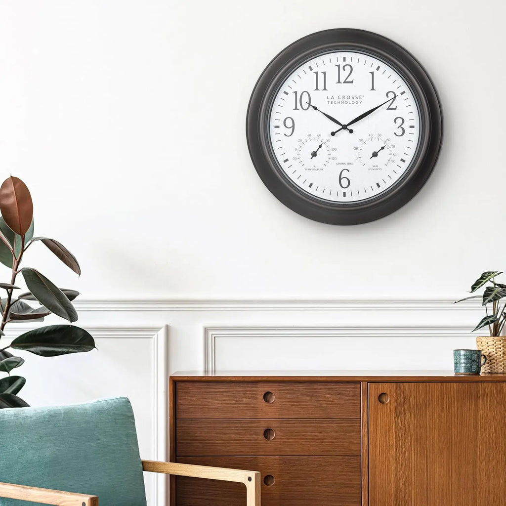 18-Inch Atomic Analog Wall Clock with Temperature & Humidity Display for Indoor/Outdoor Use